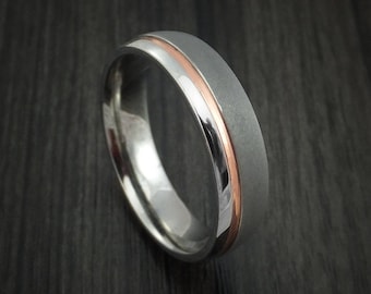 Incrustación de cobre y anillo de titanio hecho a medida en cualquier acabado y tamaño.