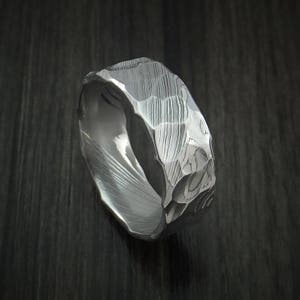 Damascus steel ring with hammer rock finish custom made to any size