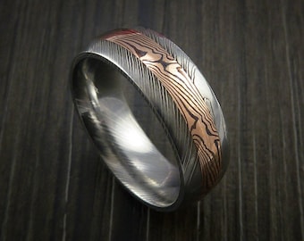 Anillo mokume gane de Damasco y oro rosa de 14k hecho a medida