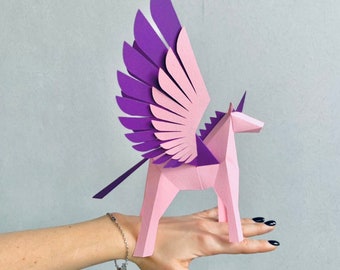 Pegasus / Unicorn - Make your own 3D paper toy, Medieval Party Decorations, Game Room Decor, Fantasy Decor, Digital PDF template