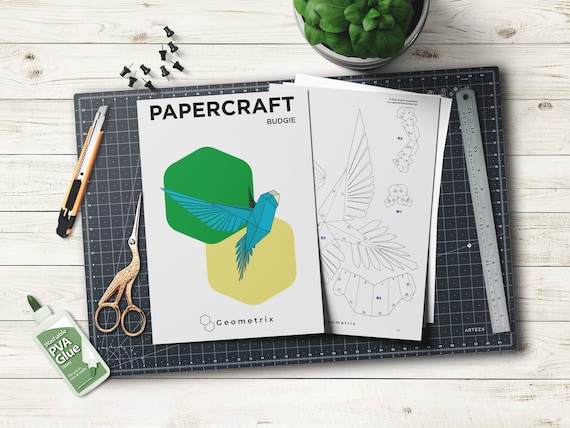 セキセイインコ（オウム） - 自分で作る低ポリゴンの空飛ぶ鳥、幾何学