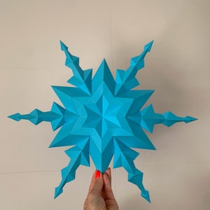 Snowflake - Make your own papercraft decoration, Christmas Origami, 3D Paper sculpture, PDF template, SVG, Cricut image 2