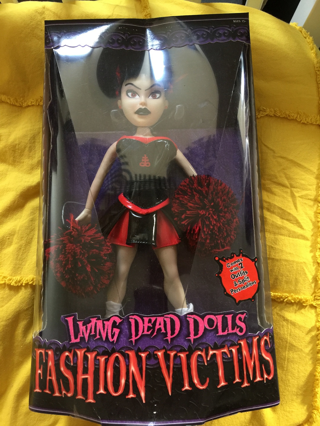 未開封 Living dead dolls シリーズ2 Kitty Mezco 2000 Living Dead Dolls Kitty | eBay