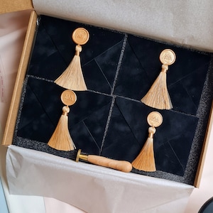Buste in velluto con nappe, oro nero, pietre preziose, matrimonio, addio al nubilato, compleanno, carta regalo, bellezza, servizio clienti, morbida confezione regalo A6 4×6