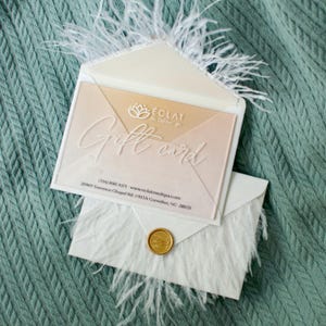 Weisser Samt Geschenkkarten Beauty Business Logo Goldfoliendruck Feder Umschlag Kundenservice Wimpern Wimpern verlängerung Nägel Studio Kosmetologie