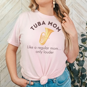 チューバママ Tシャツ、チューバママギフト、バンドママ、チューバ奏者シャツ、チューバ奏者ギフト、チューバ演奏シャツ、チューバ演奏ギフト、チューバシャツ、チューバ愛好家