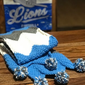 Handmade Crochet Sports Scarf: Customizable Team Colors