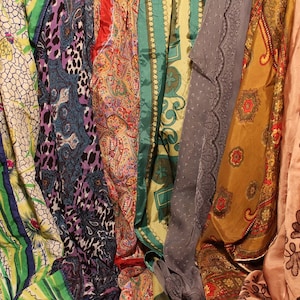 Beautiful Soft Silky Scarves ~ Variety of Designs Colors & Styles ~ Mostly Non-tagged ~ Nice Sizes ~ Classy ~ Affordable Accessories