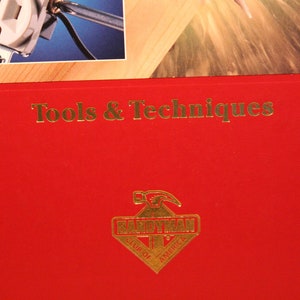 Techniques et outils pour bricoleurs illustrés ~ Livre relié à faire soi-même ~ Cadeau de qualité ~ Handyman Club of America ~ Objet de collection