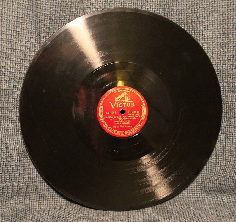 NBC Symphony Orchestra -Arturo Toscanini ~ Beethoven Symphony No.3 in E-Flat Major Eroica Op.55 ~ Victor Red Seal DM 765 ~ 7x Shellac Album image 3
