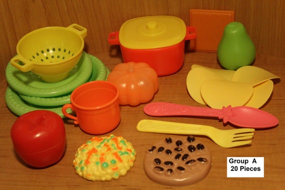 Set di piatti per bambini Finto Cibo Set di giochi finti Varietà mista  assortata Set di plastica colorati Giocattoli per bambini -  Italia