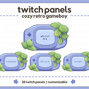 以下が含まれることがあります： 緑の葉の装飾が施された、4つの青いピクセル化されたTwitchパネルのデジタルグラフィック。 パネルには「about me」、「schedule」、「discord」、「socials」のテキストが表示されます。 画像の上部には「twitch panels cozy retro gameboy」と書かれています。
