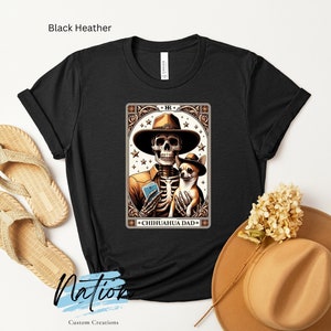 Camiseta de papá chihuahua // Camiseta de la carta del tarot // Regalo para papá // Camiseta de regalo para el día del padre // Día del padre // Papás amantes de los perros