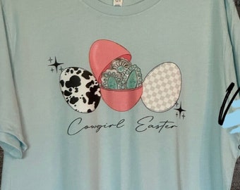 Cowgirl Ostern Grafik T-shirt // Oster T-Shirt // Happy Easter T-shirt