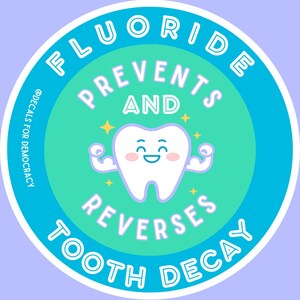 Le fluorure prévient et inverse la carie dentaire - Sticker rond de 3 pouces