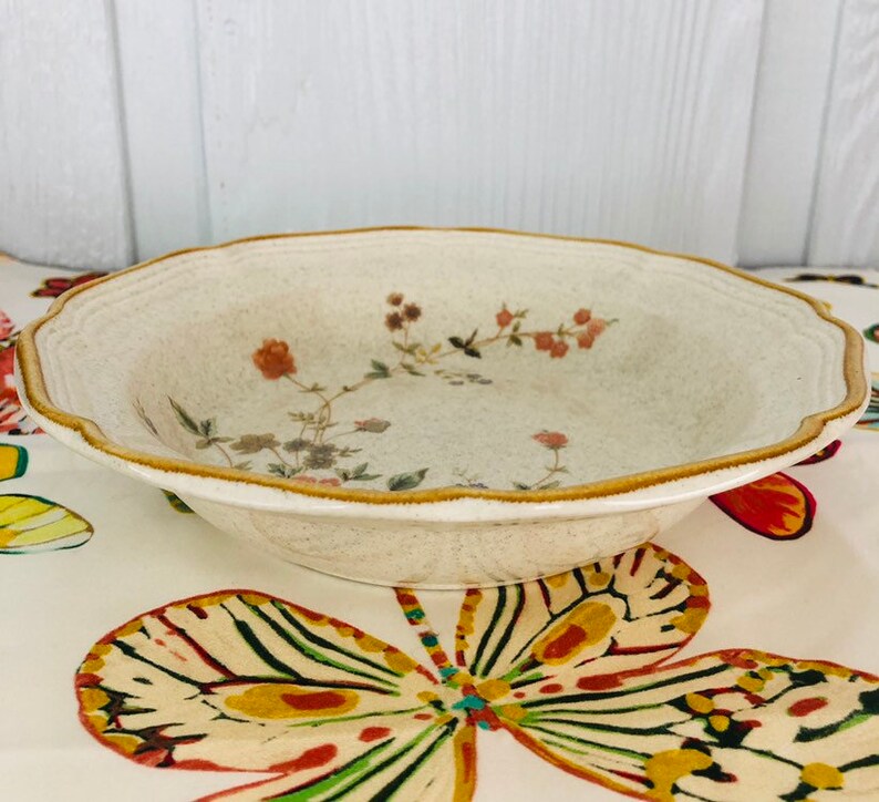 Mikasa Garden Club Silk Bouquet Soup Bowl