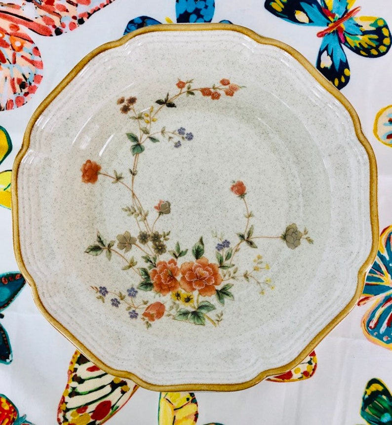 Mikasa Garden Club Silk Bouquet Soup Bowl