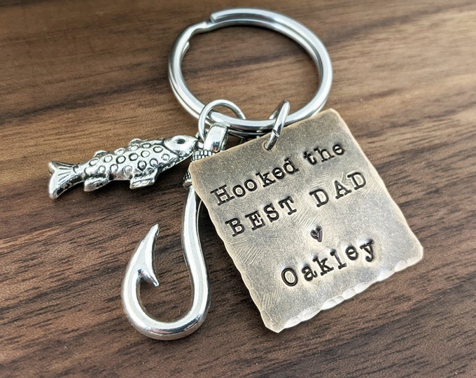 Fathers Day Keychain, Fishing Keychain for Dad, Dad Fishing Gift, Daddy Personalized Keychain, Gift for Dad, fathers day gift, gift for him