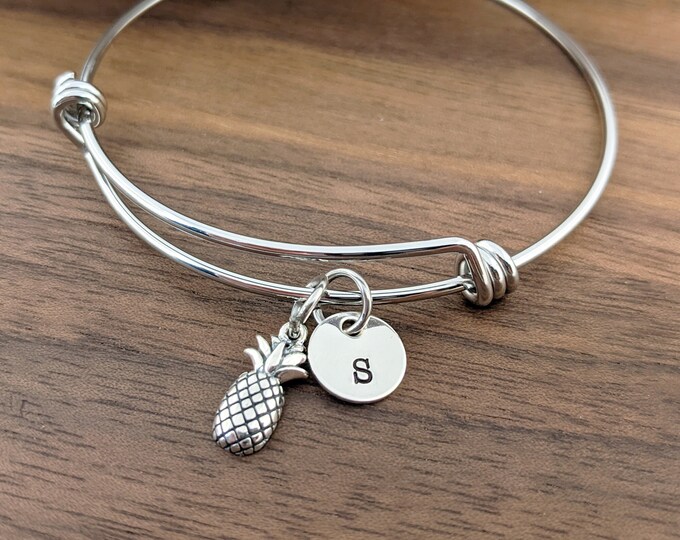 Personalized Pineapple Bracelet, Initial Pineapple Bracelet, Sterling Silver Pineapple Bracelet, Pineapple Bracelet,Pineapple Charm Bracelet