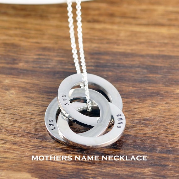 mother's name necklace