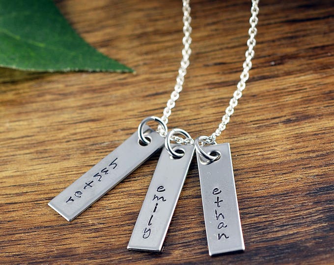 Mom Gift,  Mother Necklace, Name Necklace Silver, Silver Bar Necklace, Silver Name Plate Necklace, Engraved Necklace, Gift for Mom