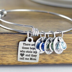 There&#39;s this boy who stole my heart he calls me mom bracelet / Mother and Son Bracelet, Mothers Jewelry, Mothers Day Gift, Mothers Bracelet