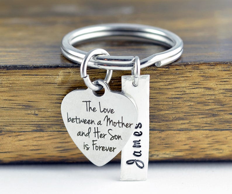 The Love Between Daddy And Son Keychain - Stainless Steel Engraved Gift For Dad From Son, Father's Day Birthday