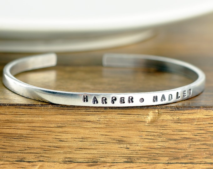 Name Cuff Bracelet, Personalized Mother Bracelet, Mommy Bracelet, Custom Name Bracelet, Mothers Day Gift, Gift for Mom, Mother's Jewelry