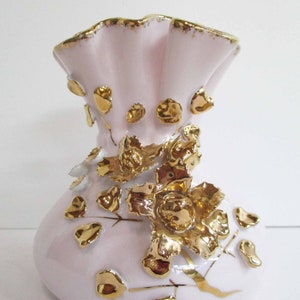 Lefton Ceramic Japan Pale Pink Drawstring Bag Vase with Applied Gold Flowers 1950s