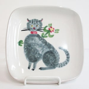 MCM Glidden Pottery Sitting Gray Cat Canape Plate 1950s Hand-Painted Stoneware