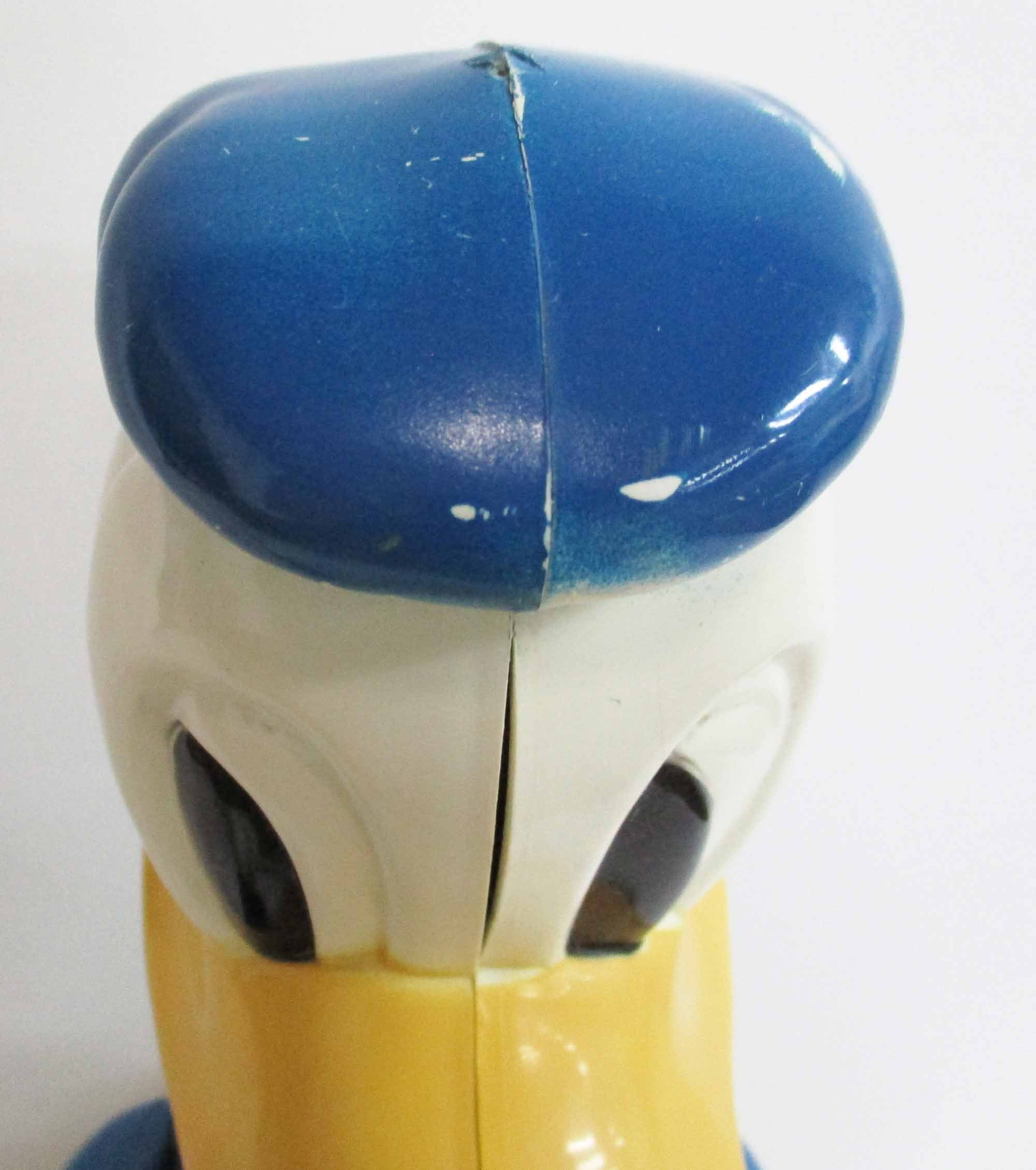 マルクス ウォルト ディズニー プロダクション ハード プラスチックと  