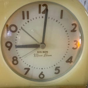 Westclox Yellow Big Ben Moon Beam Clock Cream Art Deco Retro Electric #43000 image 2