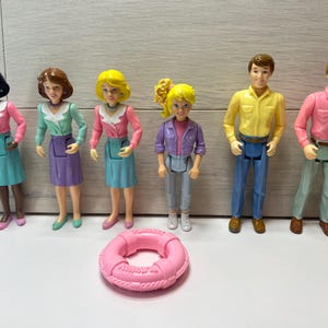 Vintage 1990s Playskool Dollhouse Family Figures Lot Mom Dad Blond Teenage Girl African American Mom Pastel Colors