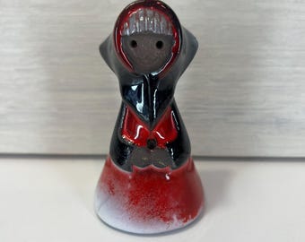 Figura vintage de Caperucita Roja de Roma & Henri Bross, modelo de Montreal Blomsterflicka, Niña de las Flores, Cerámica Canadiense, Arte en Arcilla
