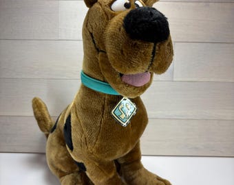 Vintage 90s 00s Scooby-Doo 17'' Sitting Dog Plush Hanna Barbera Cartoon Network