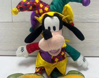 Vintage Disney Store Jester Goofy 10" Plush Stuffed Animal
