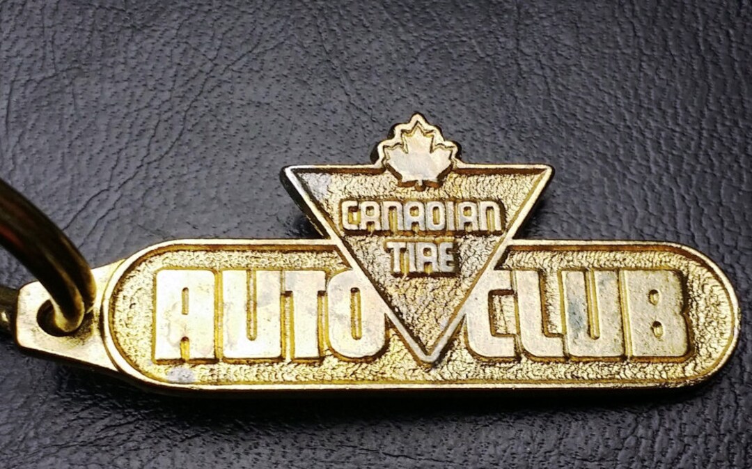 Vintage Canadian Tire Auto Club Keychain Emergency Road Service Great