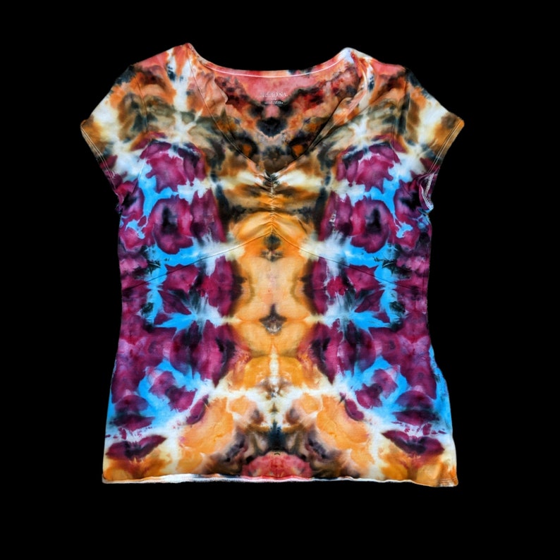 Upcycled Women/'s Tie Dye Shirt Size XL