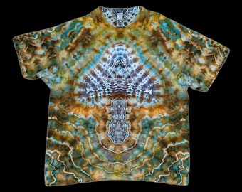 2XL Tie Dye Shirt, Mushroom Front with Mayan Diamond Spine