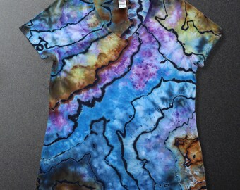 Women's XL Reverse Tie Dye V-Neck Shirt, Geode Design
