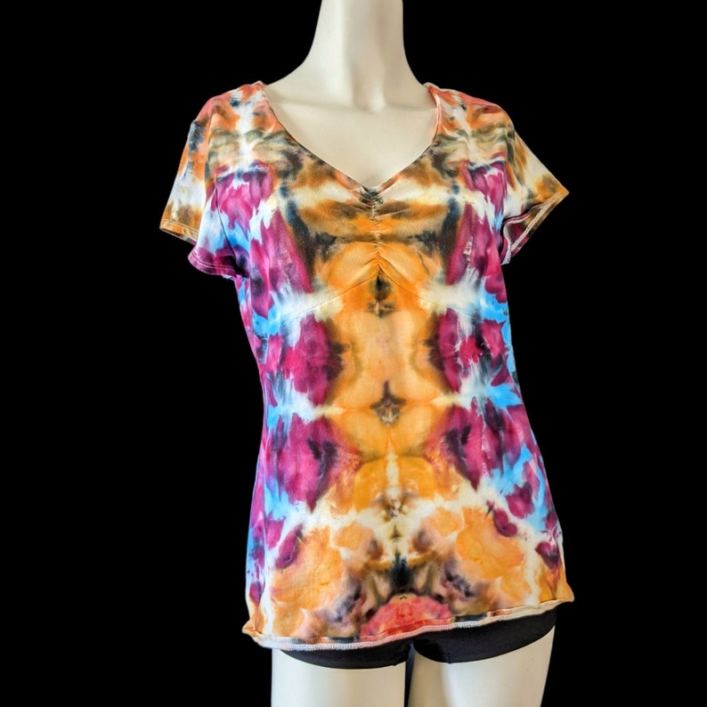 Upcycled Women/'s Tie Dye Shirt Size XL