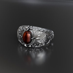 Garnet Bear Paw Ring, Scandinavian Ring, Bear Ring, Bear Paw Slavic ring, Viking Ring, Garnet Unisex Ring 925 Sterling Silver Size 6-15