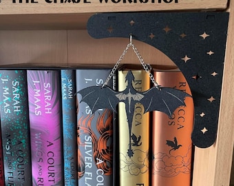 Fantasy Book Shelf Corner Decoration Dragon Baby Dragon - Spice Up Your Book Shelf!