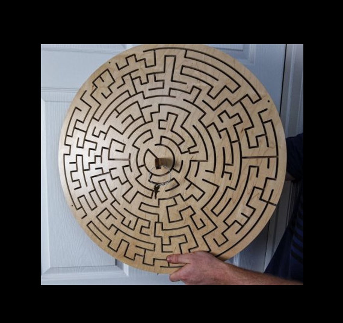Round Circle Key Maze for Escape Rooms Key Maze Escape Room Puzzle