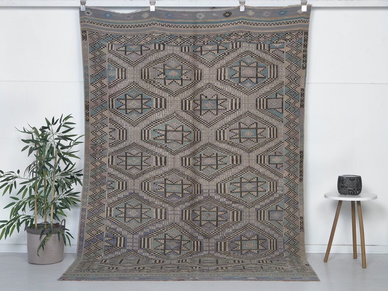 green 5x7 vintage rug + neutral turkish rug+ green handmade rug+ neutral persian rug + green distressed rug + Size 220x150 cm - 7.2x4.9 feet