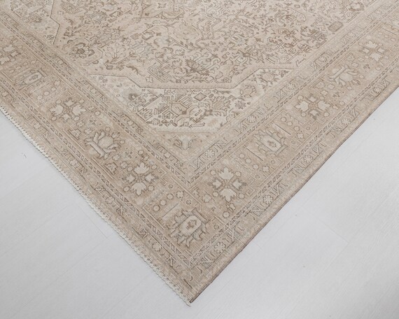 Neutral persian rug 8x10 - Beige and Brown, Heriz desing carpet