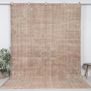 Vintage Oushak Rug 7x10: Distressed Beige Wool Mahal Rug