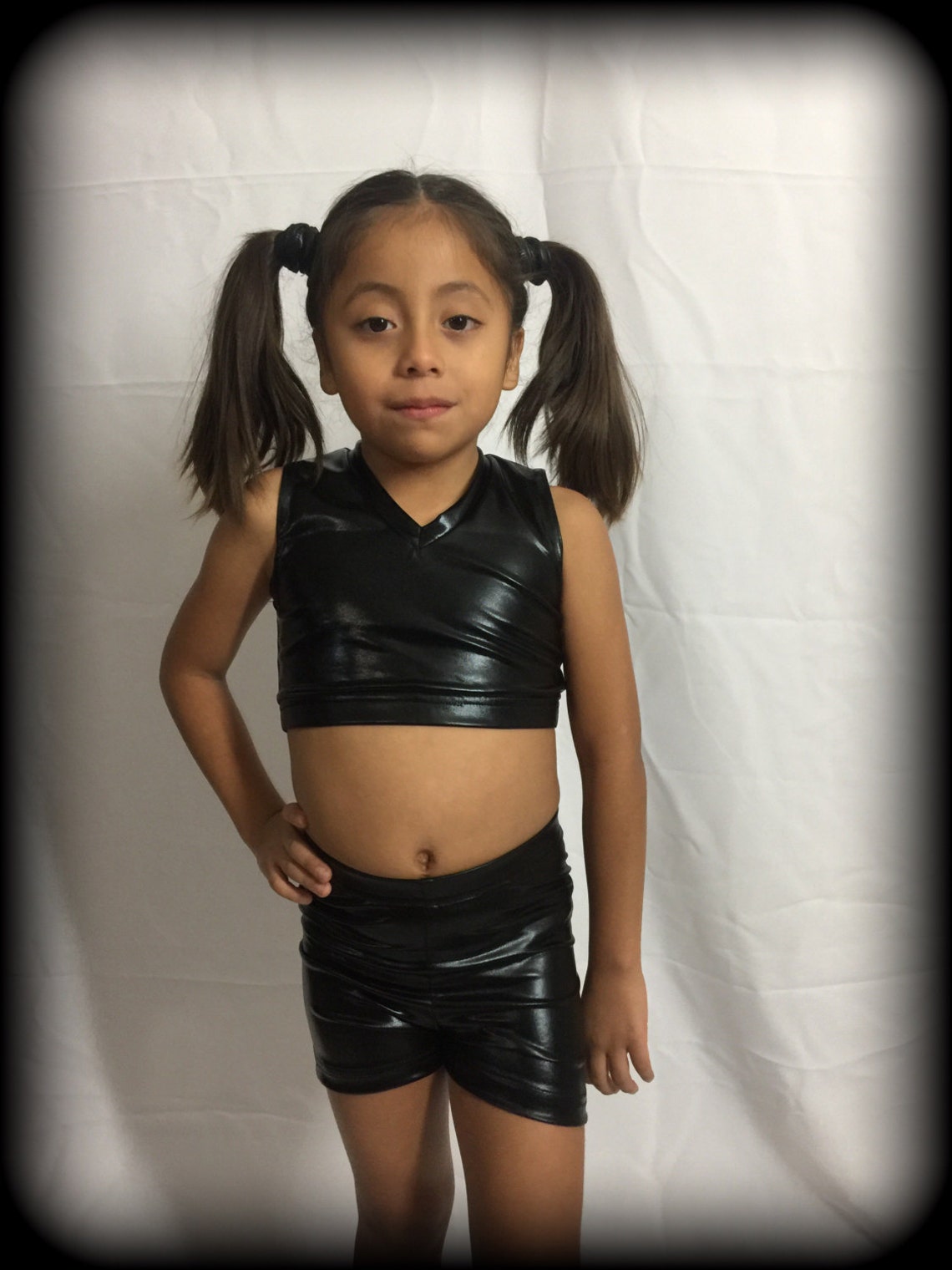 Short/crop top black for little girls | Etsy