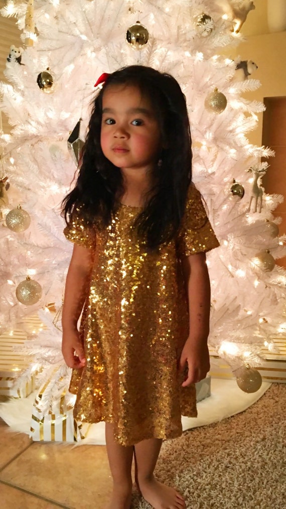 2t gold dress