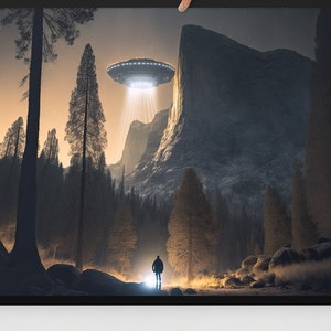 A Close Encounter: Hiker's sees UFO before getting abducted in Yosemite